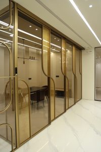 Closma MagTouch Electromagnetic Sliding System – 1 Fix + 3 Sliding Doors