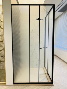 SWIFT Sliding Folding Shower
